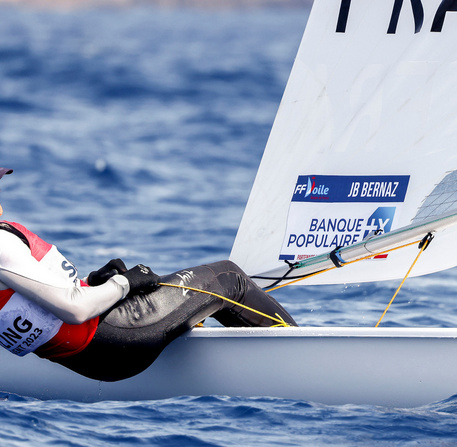 Jean-Baptiste Bernaz durant une épreuve de voile