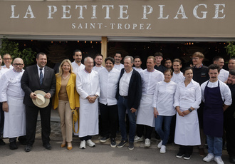 SUD106923-dejeuner chefs st tropez-Region Sud - Guillaume HORCAJUELO BD
