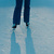 Un patineur sur glace