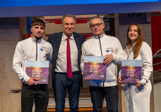 SUD098956-ceremonie medailles Worldskills-Region Sud - Regis CINTAS-FLORES BD