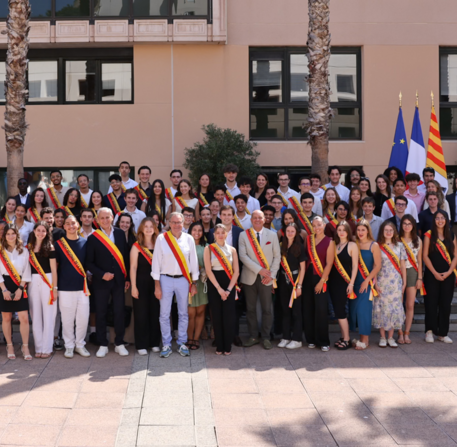 Les membres du PRJ avec le Président Renaud Muselier