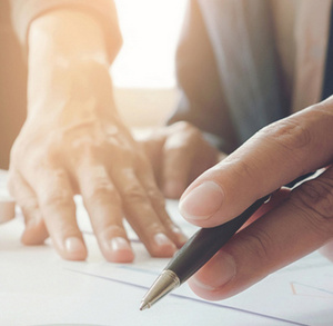 Personne travaillant dans une entreprise